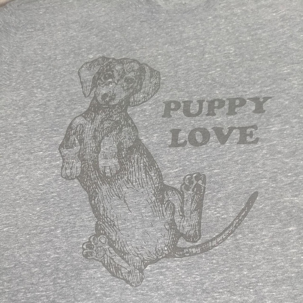 Puppies love t-shirt